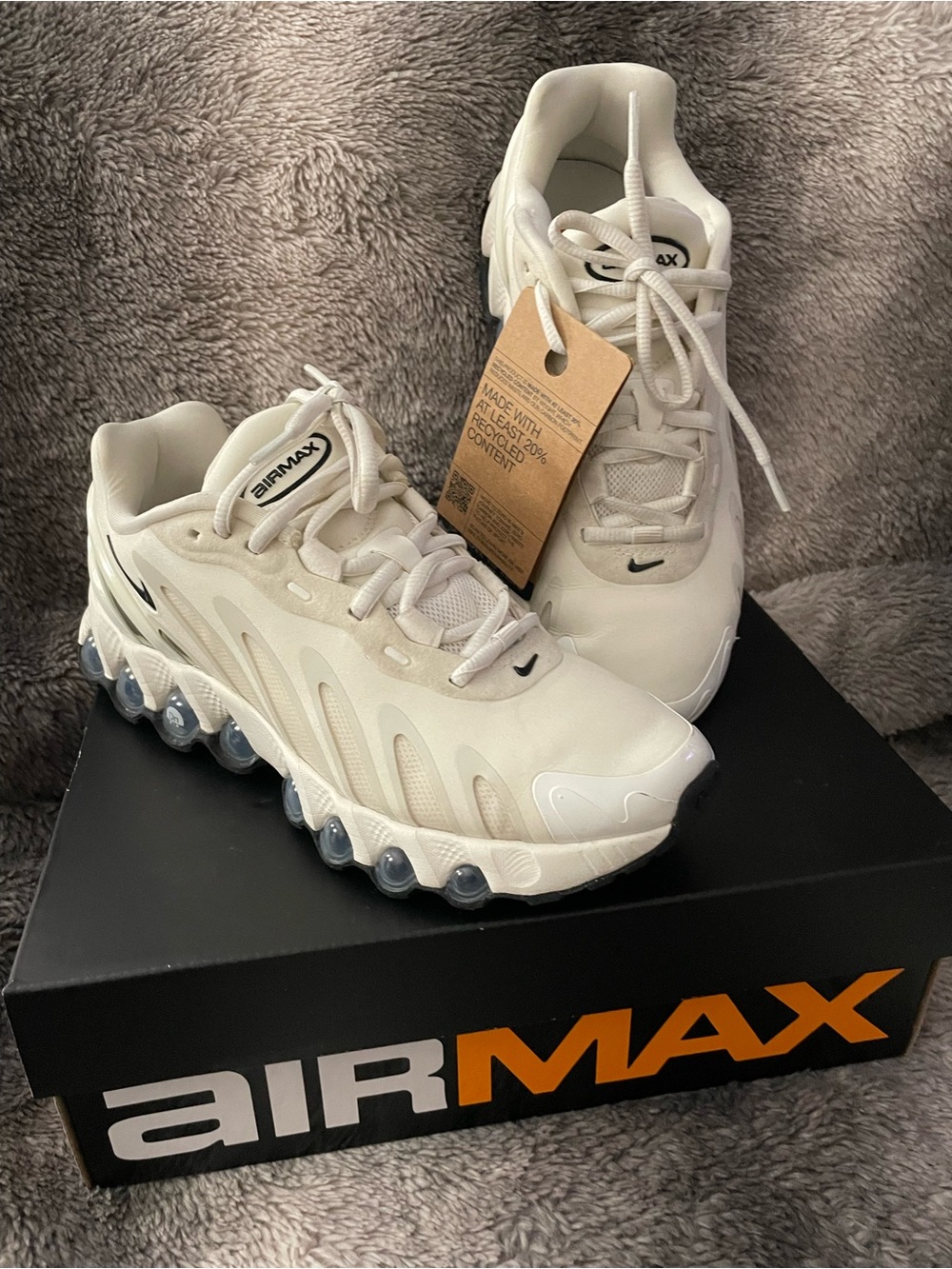 Nike Women's Off-White/White Air Max Athletic Sneakers with Clear Bubble Sole